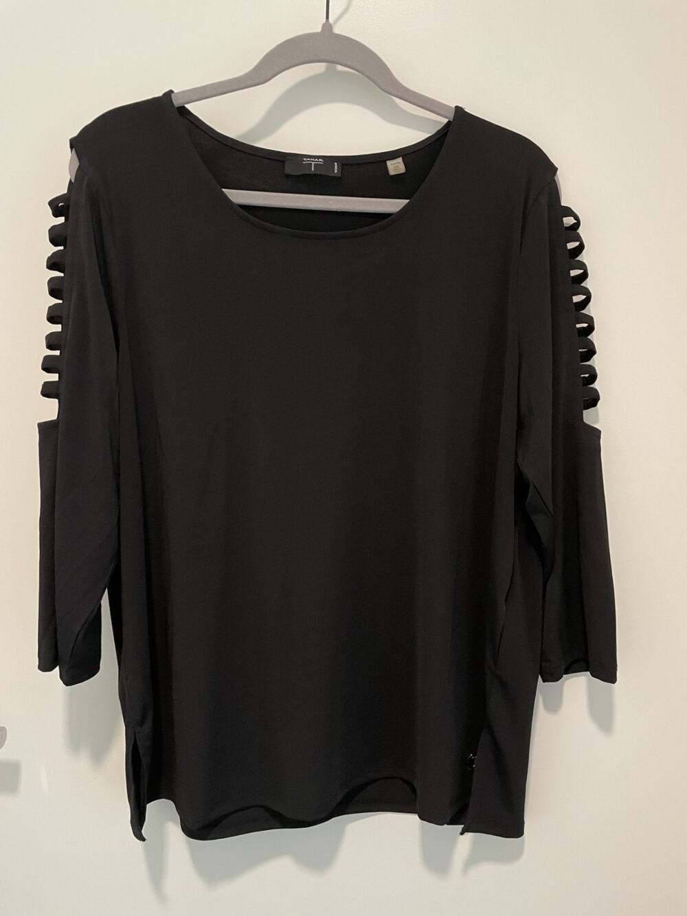 Tahari Womens Plus 1X Black Blouse Cutout Sleeve Stretch Top